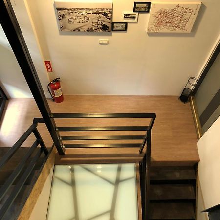 Lost Circle Homestay Tainan Luaran gambar