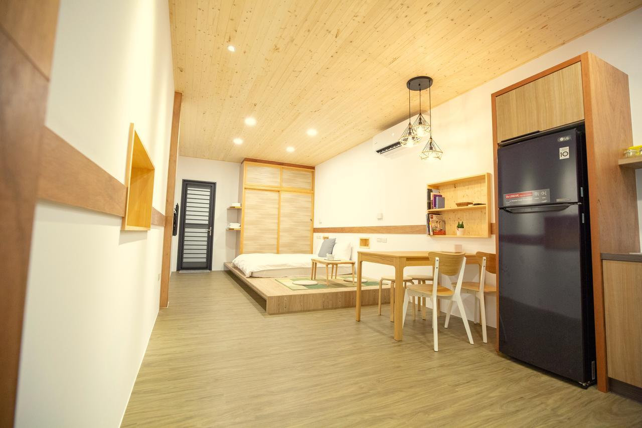 Lost Circle Homestay Tainan Luaran gambar