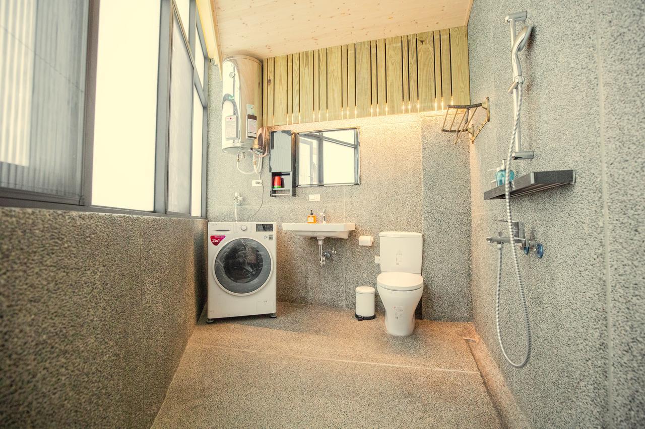 Lost Circle Homestay Tainan Luaran gambar