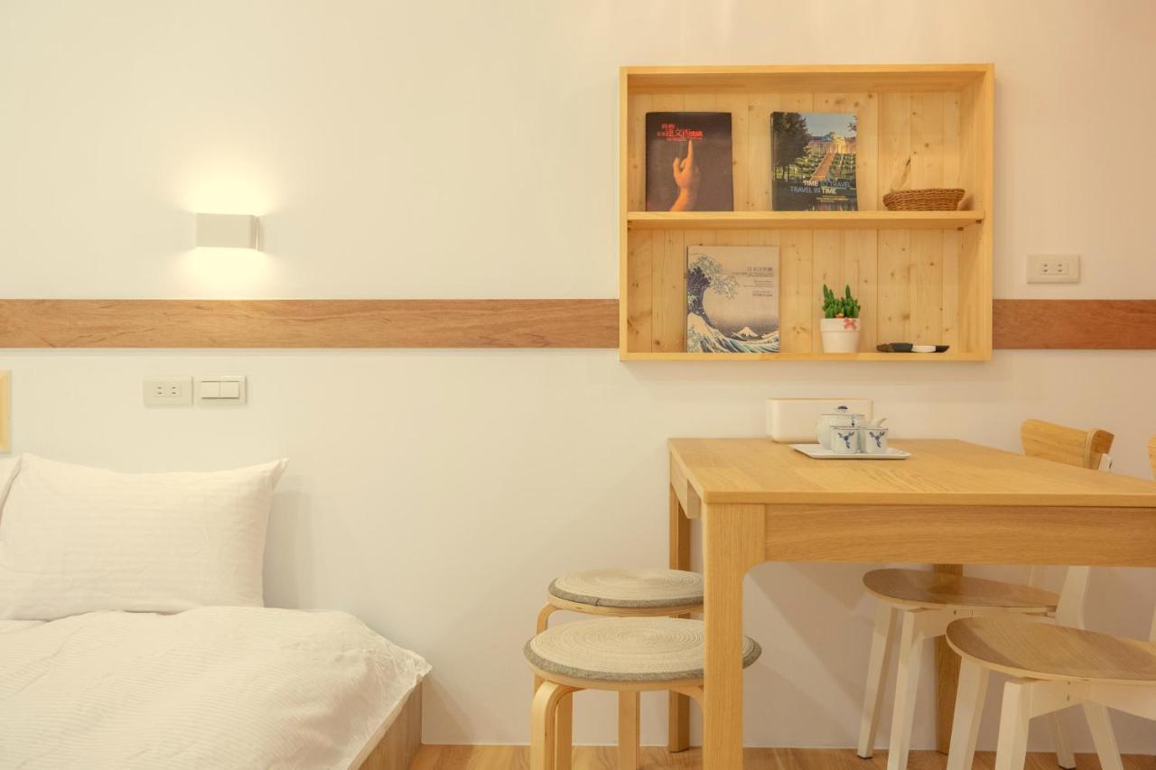 Lost Circle Homestay Tainan Luaran gambar