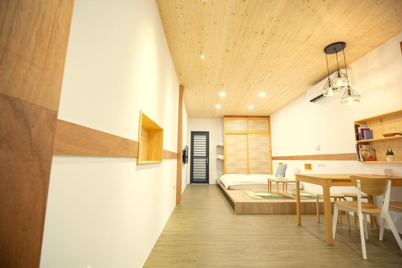 Lost Circle Homestay Tainan Luaran gambar