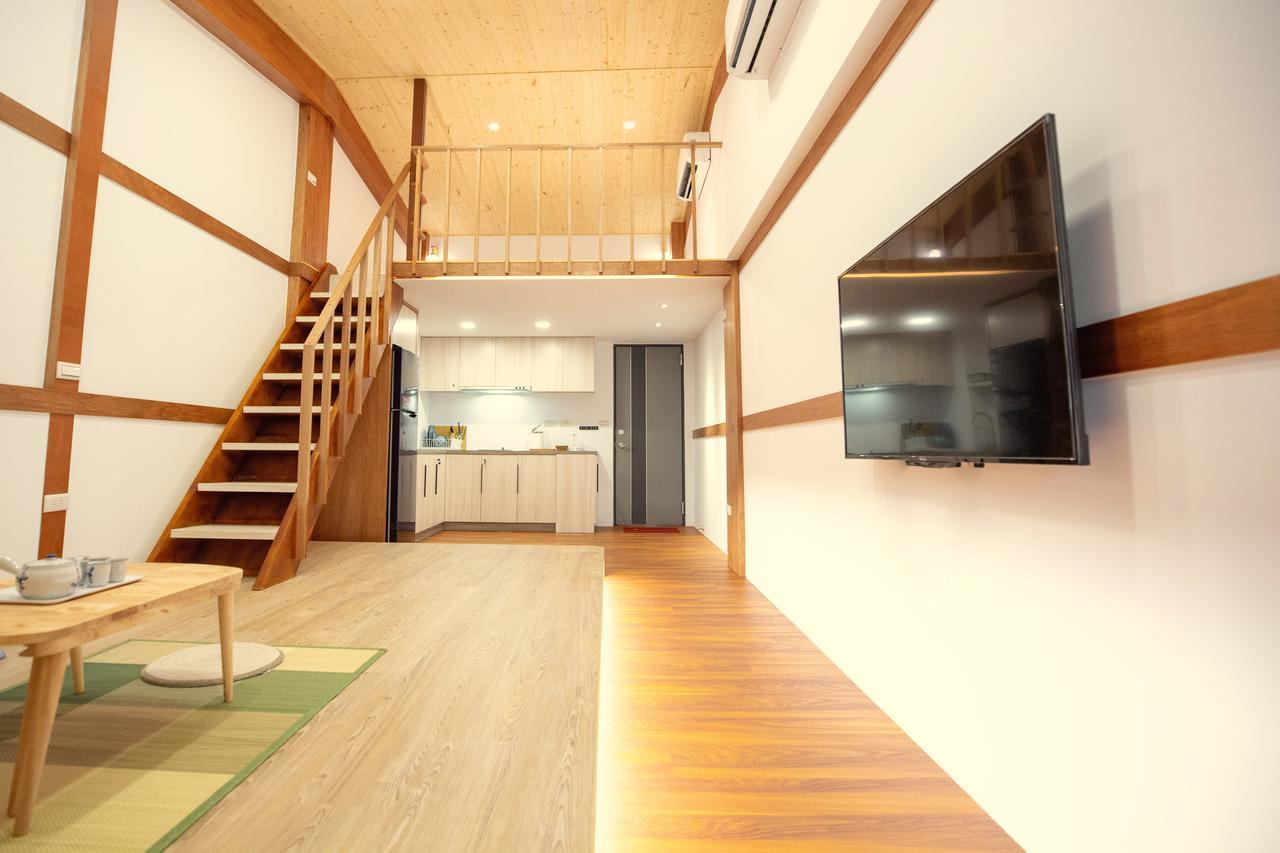 Lost Circle Homestay Tainan Luaran gambar